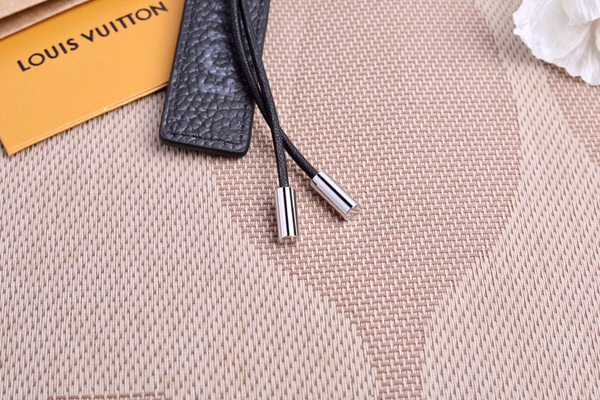 ブランドキーホルダー内部構造